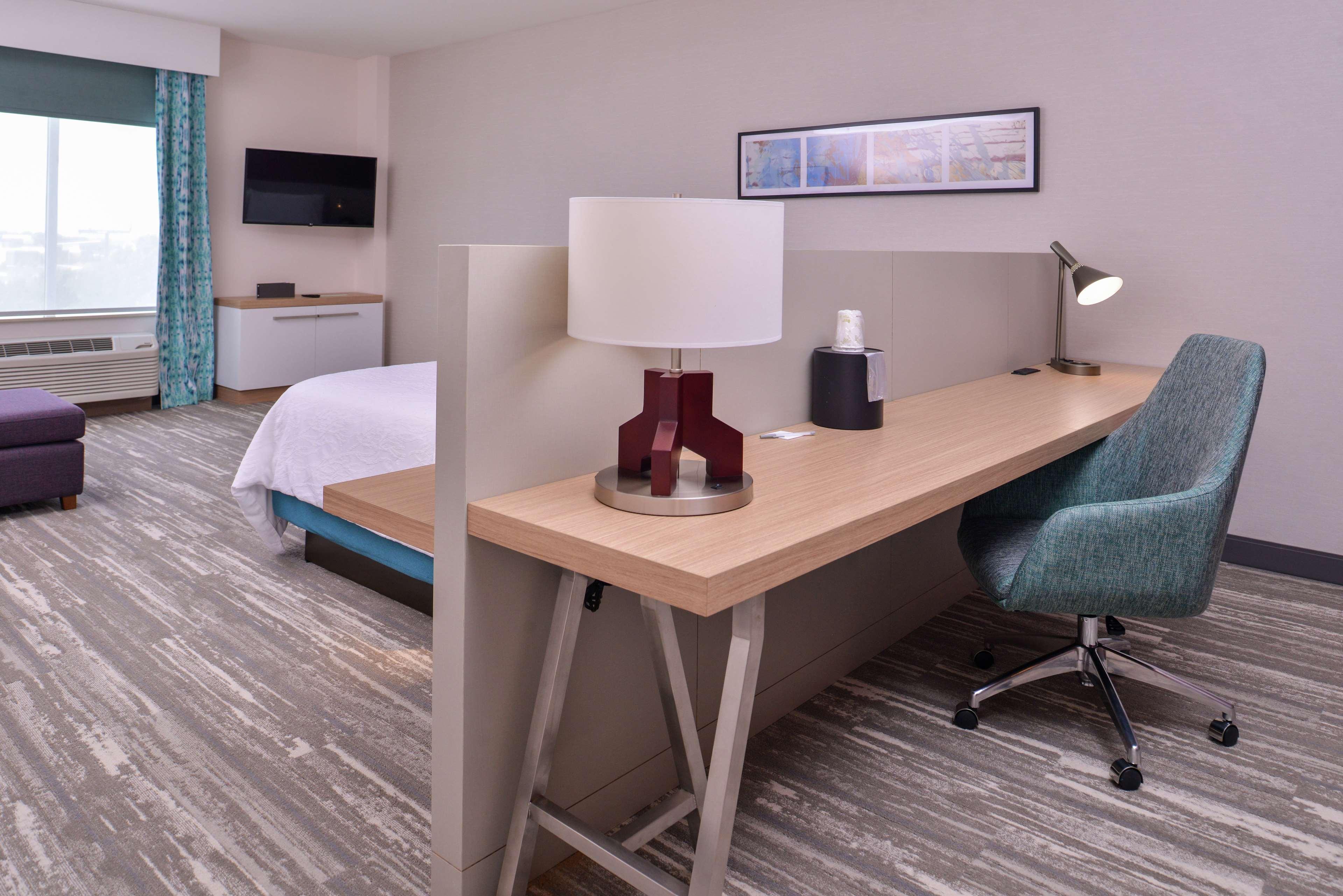 Hilton Garden Inn Kansas City Airport Mo Екстериор снимка