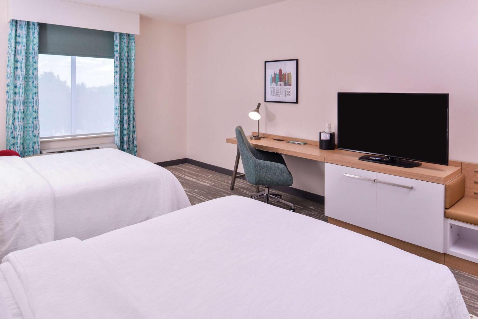 Hilton Garden Inn Kansas City Airport Mo Екстериор снимка